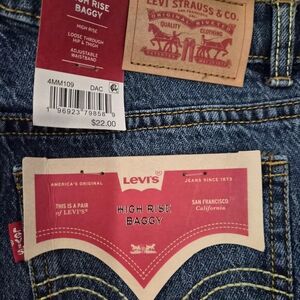 Levi's High Rise Baggy Jeans